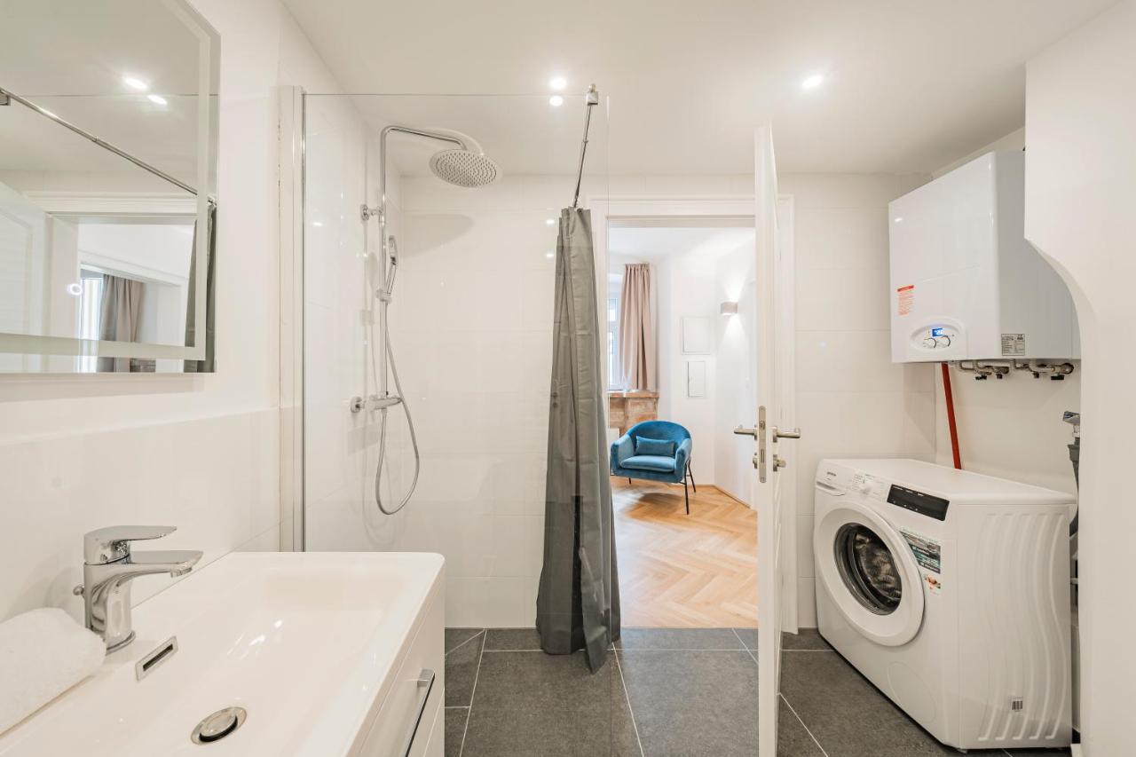 Easy Flat Campus Appartement Wenen Buitenkant foto